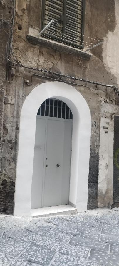 Civico 18 Suite Napoli Ngoại thất bức ảnh