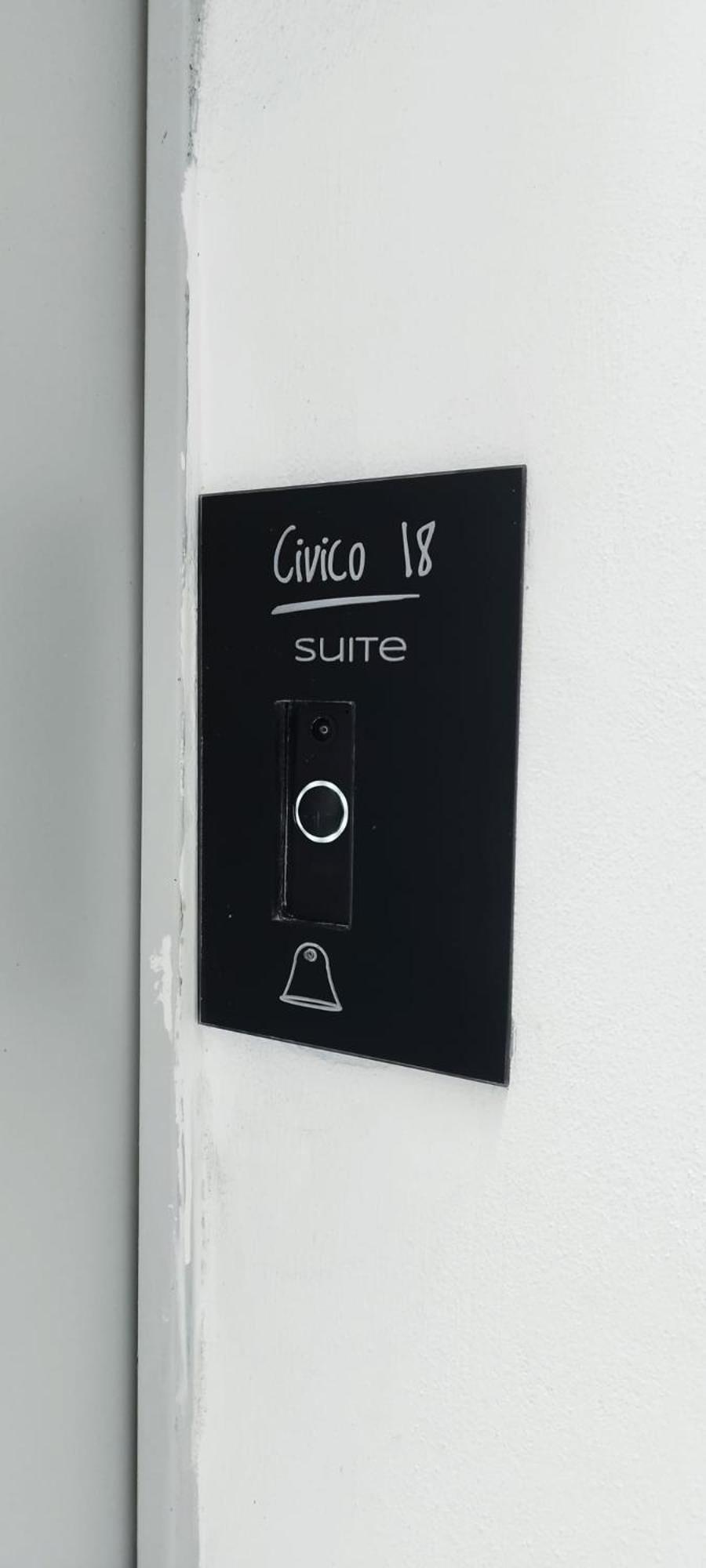 Civico 18 Suite Napoli Ngoại thất bức ảnh